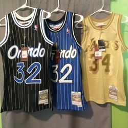 Mens Shaq Size Small Jersey Lot