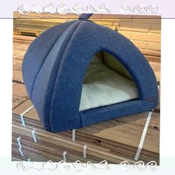 off meeting Cozy & Plush Pet Bed - Maximum Comfort for Your Best Friend