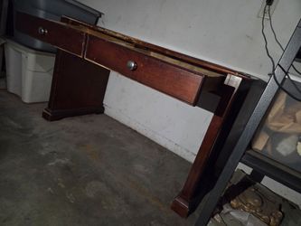 Escritorio de madera