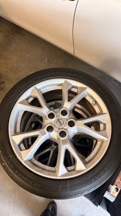 Nissan maxima/altima rims
