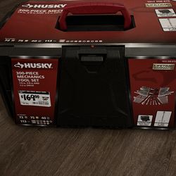 Husky 300 piece mechanics tool set