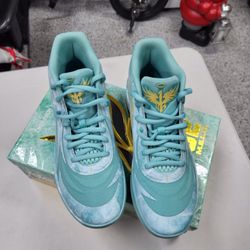 New shoes  Adult Size 11