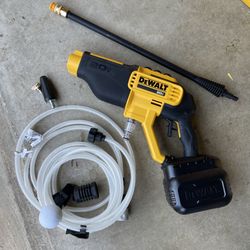 Dewalt 550 Psi Power Cleaner( Tool Only)