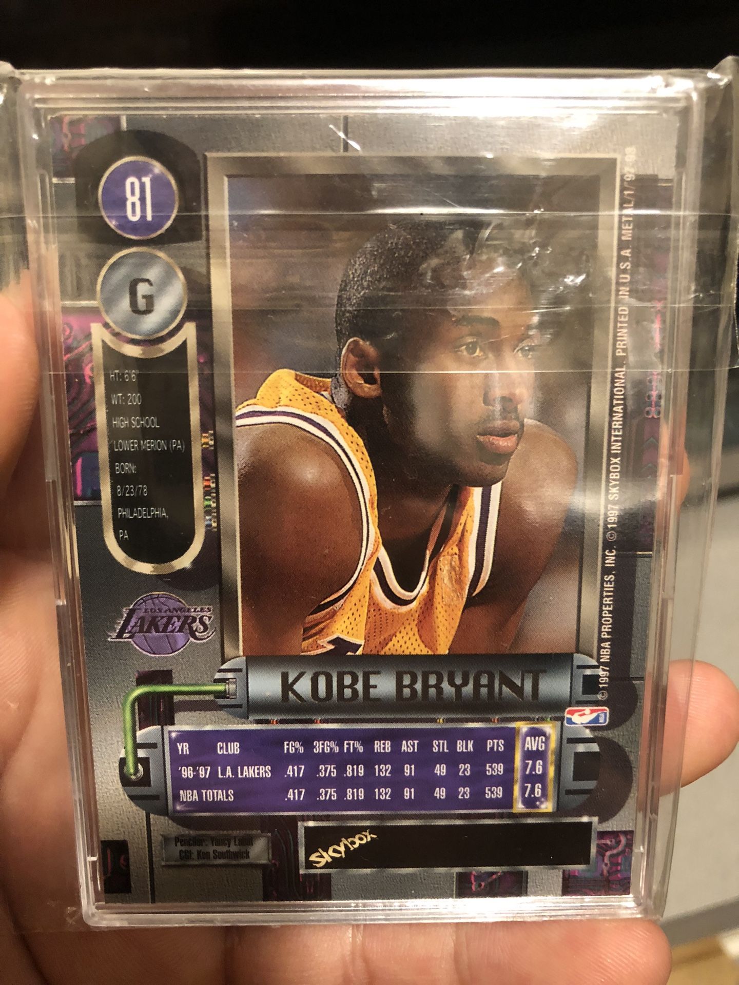 Kobe Bryant 97-98 Metal Universe basketball card