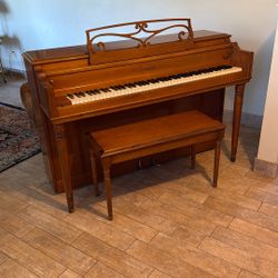 Piano Gulbransen