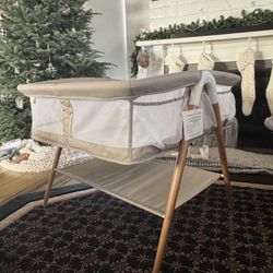 Twin Baby bassinet 