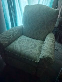 Recliner chair