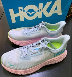 Hoka One Womens Size 8.5B Arahi 7 Sneakers Unworn!