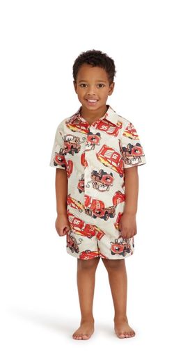 Conjunto de short y camisa Cars para niños