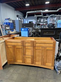 72” Vanity shaker style, double bowl