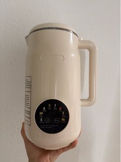 8-in-1 Nut Milk Maker, 50oz Automatic Soy Milk Machine