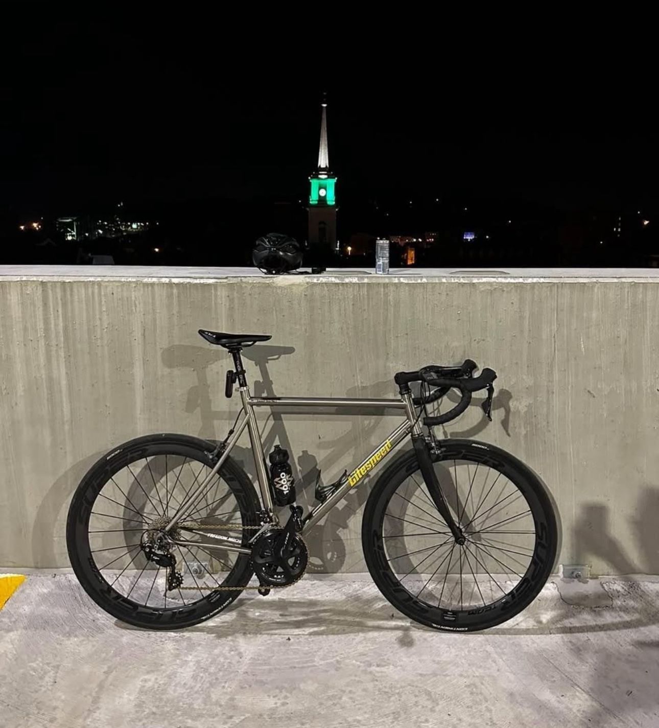 2001 Litespeed Titanium Road Bike - Shimano 105