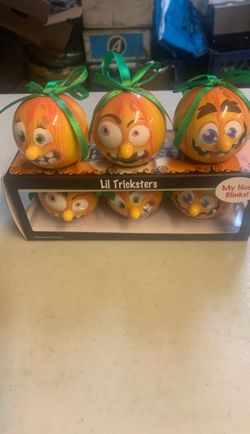 Blinking Mini Halloween Christmas Ornaments 3 Pack Plastic And Comes With 3 Batteries