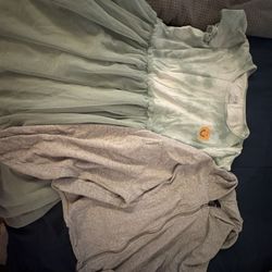 Xxl size 18 Little Girls dress and cropping hoodie