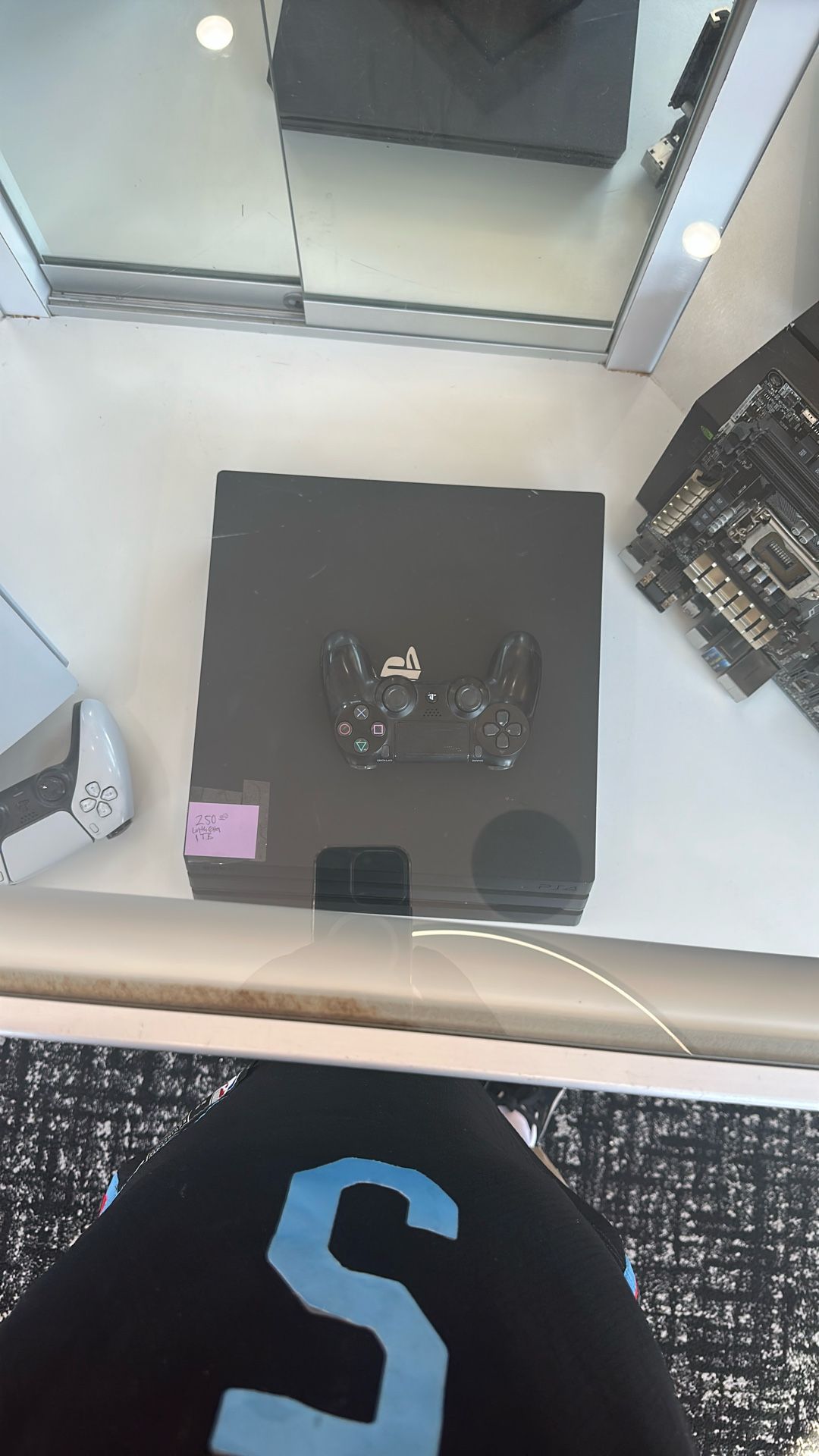 ps4 Pro 1tb
