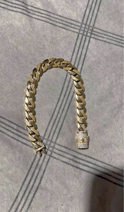 14k Versace style bracelet