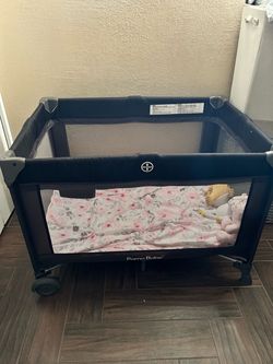 Pamo baby Crib / Playpin