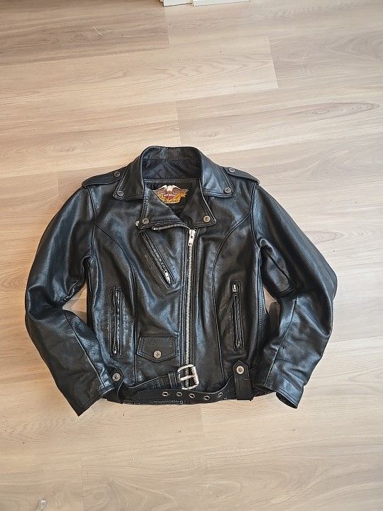 Harley Davidson Leather Jacket Heavy Size Medium