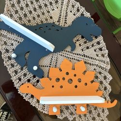 Dinosaur Shelf Set