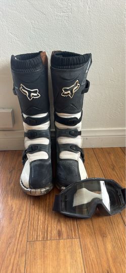 Womens Fox Racing Motocross Boots & Googles