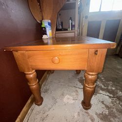 Broyhill End Table