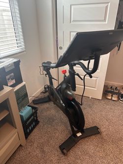 Peloton Bike