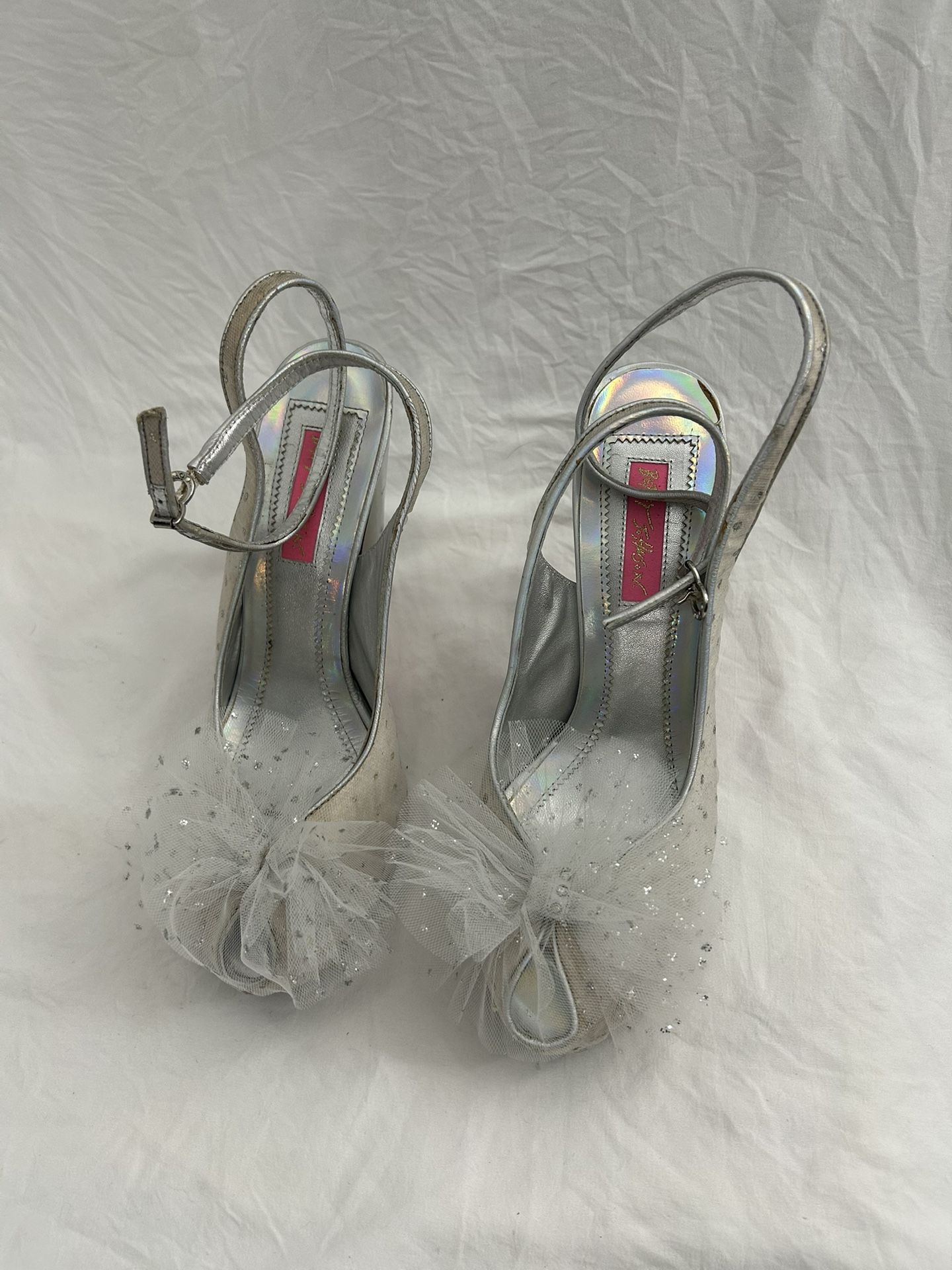 Betsey Johnson tulle “clover” heels