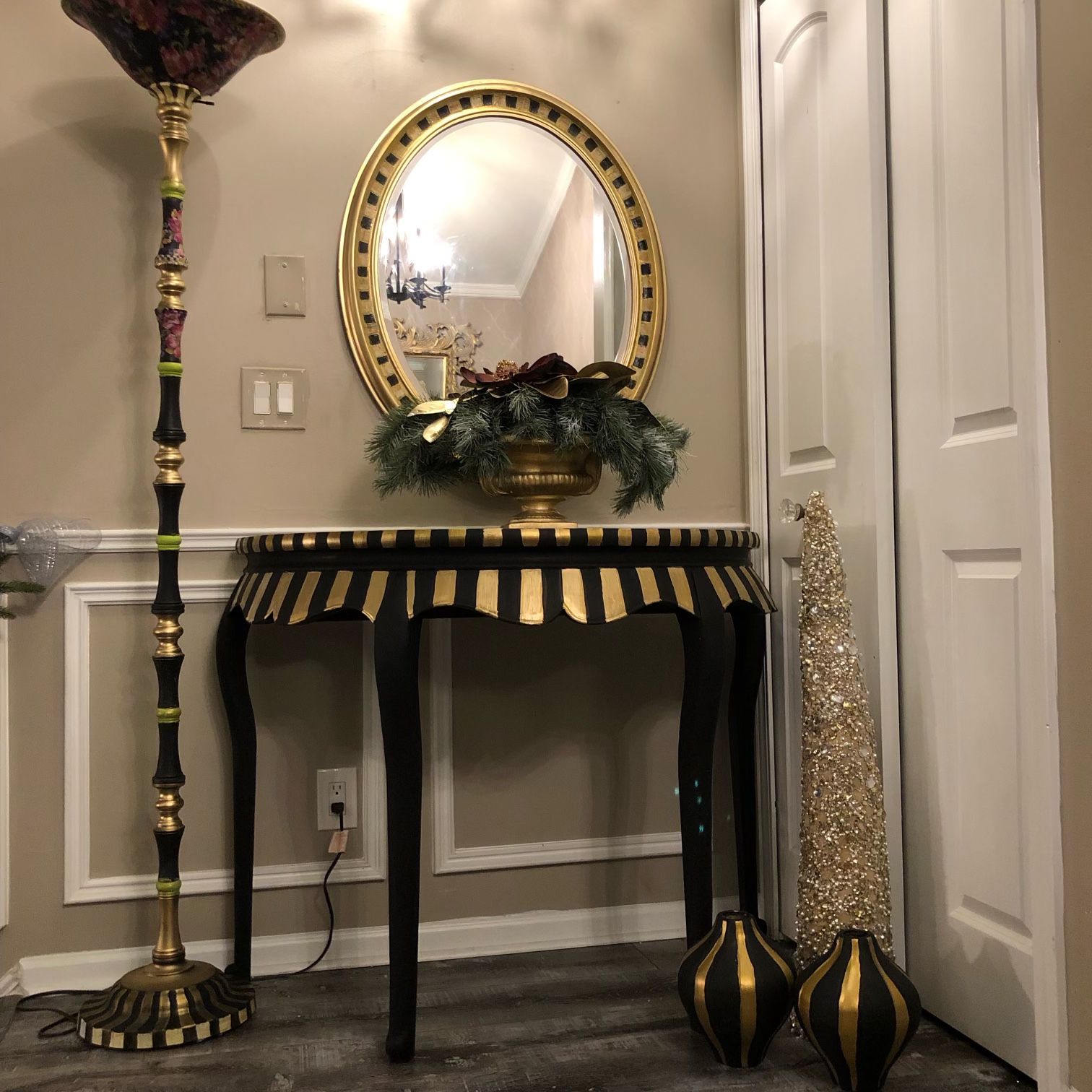 Very Beautiful Gorgeous Console with Mirror