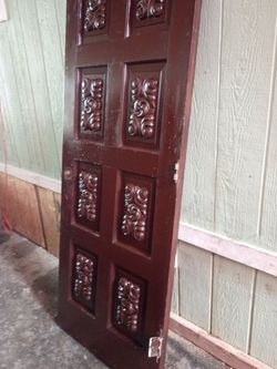 Puerta  principal deadera sólida en 100 tengo 4 mas