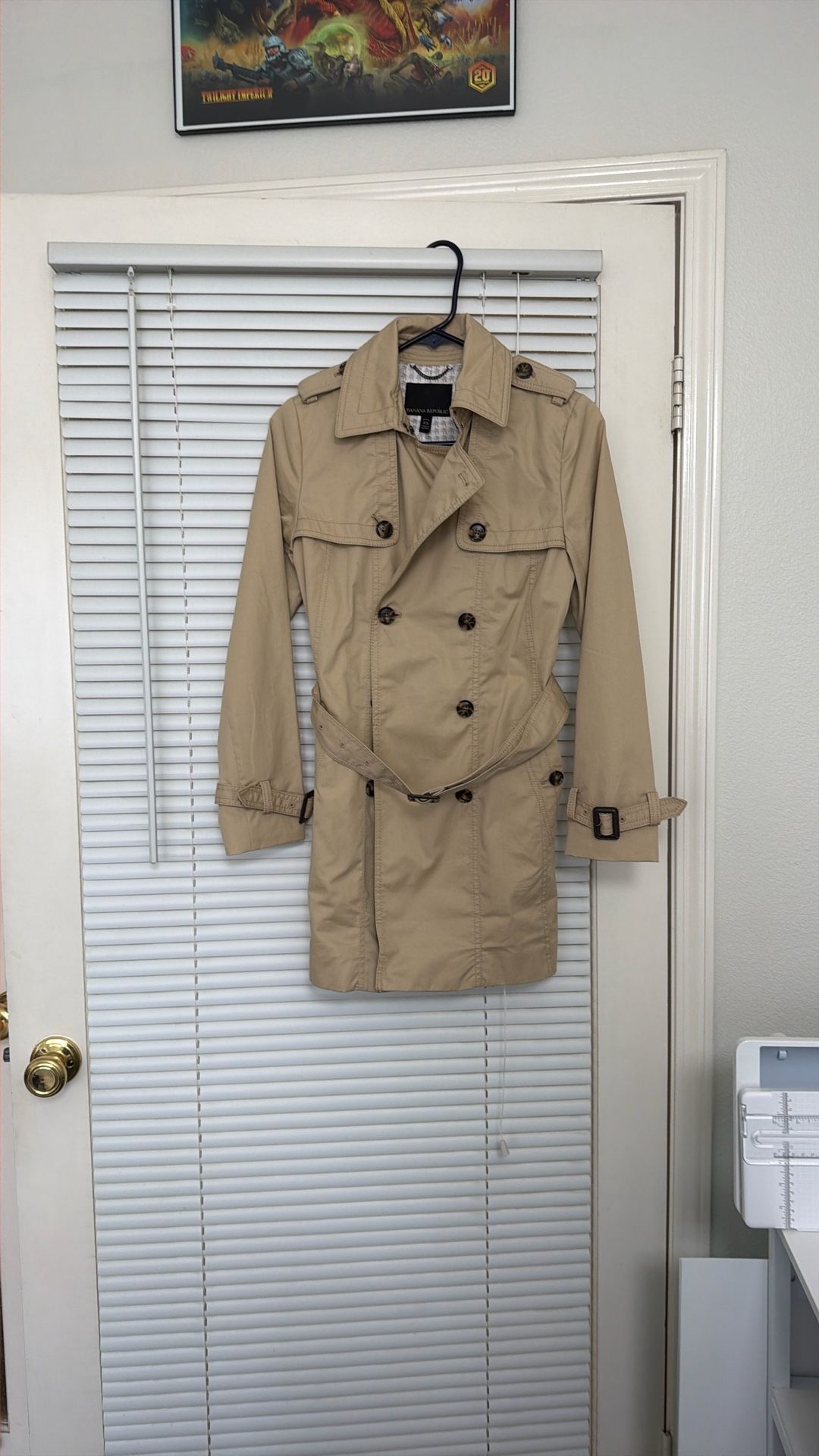 Banana Republic Women’s Trench Coat Khaki XS Petite