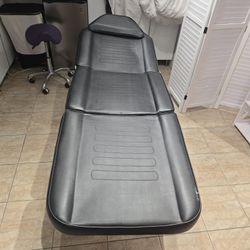 Esthetician Bed