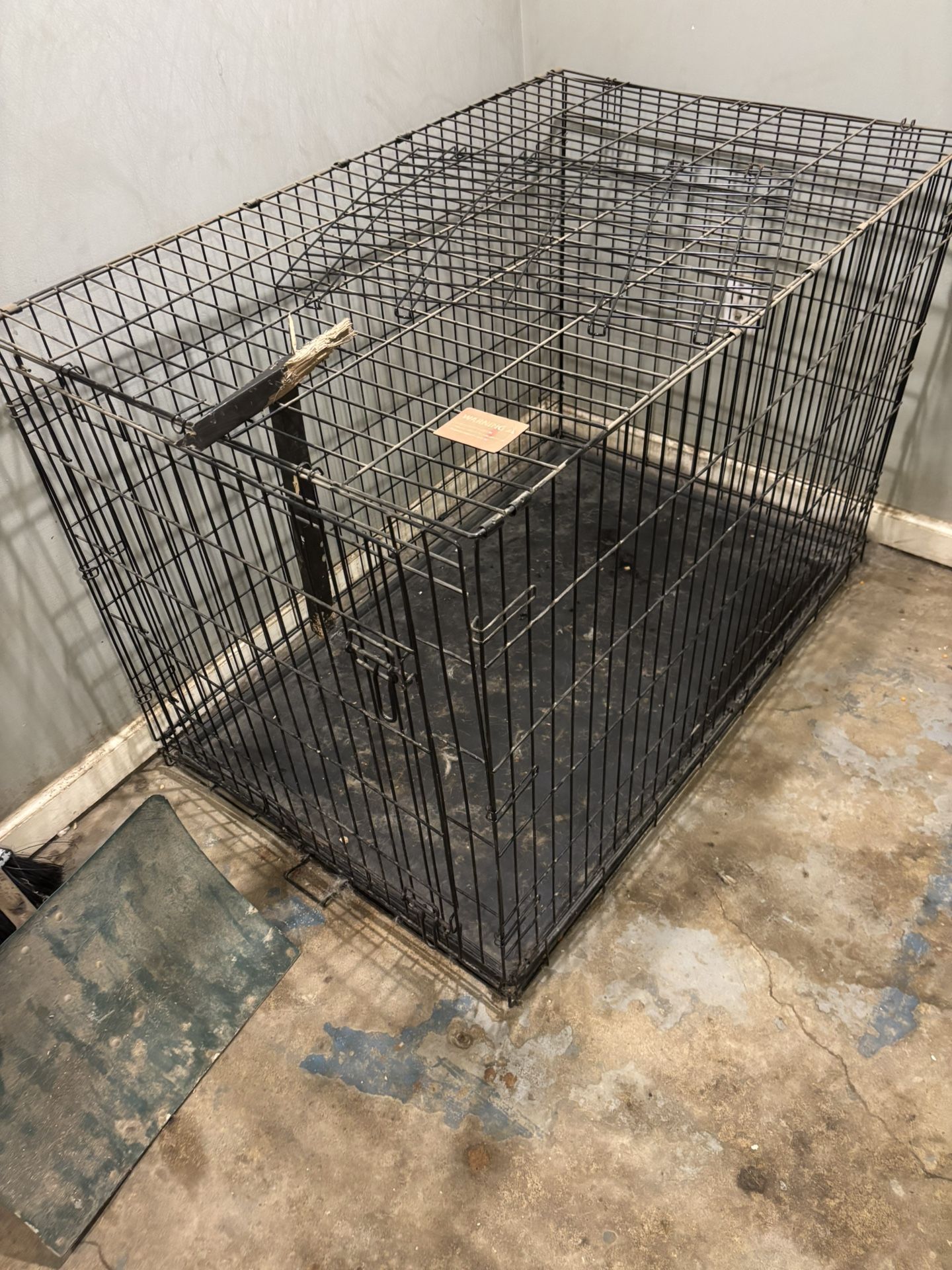 Large Dog Cage