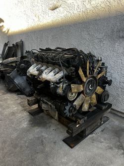 2.6L i6 1990 Mercedes 300E Motor