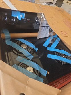 Blk ge stove new in box