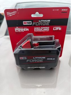 Milwuakee m18 FORGE xc8.0 battery