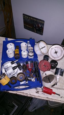 Hole saws
