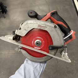 Milwaukee Circular Saw