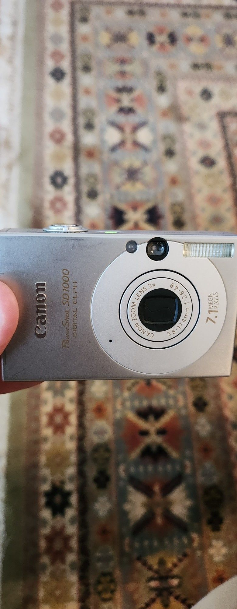 CANON POWERSHOT SD1000 DIGITAL ELPH WITH CHARGER AND EXTRA BATTERY