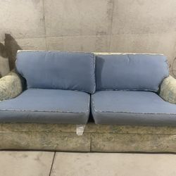 Ethan Allen Couch FREE  Come Take It 