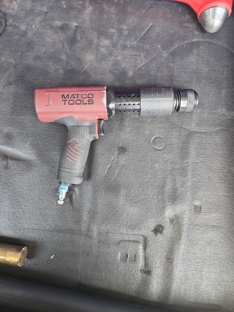 Matco Tool Tools MT2916 LONG BARREL PNEUMATIC AIR HAMMER Impact