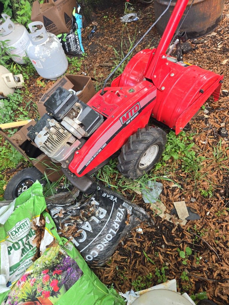 MTD Tiller Machine