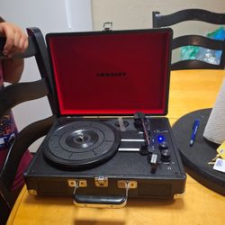 Crosley Bluetooth/ Record Player