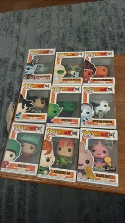 9 Dragon Ball Z Vinyl Figures