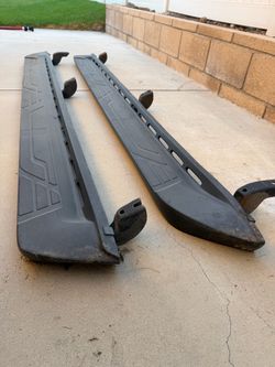 Toyota Tacoma OEM Side Steps