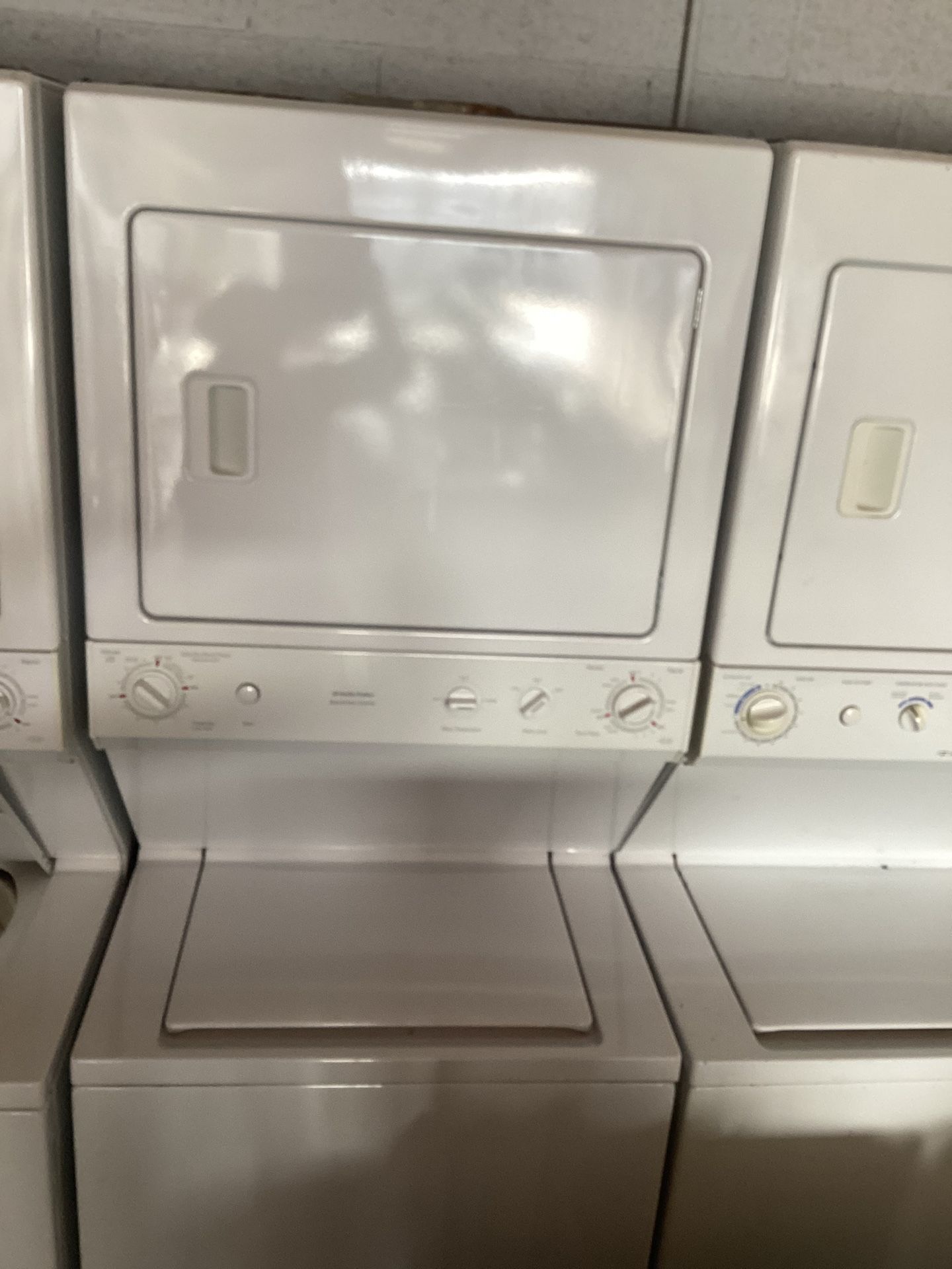 Washer And Dryer Combo 27inch