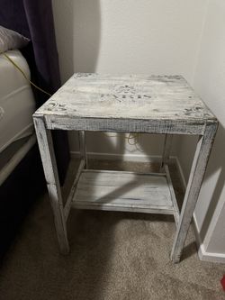 Nightstand With Lamp