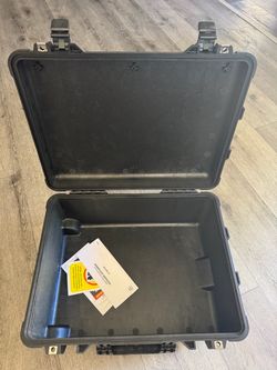 Pelican 1560 case
