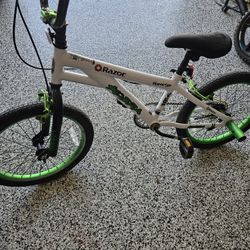 Like New Razor Kobra Bike 18"