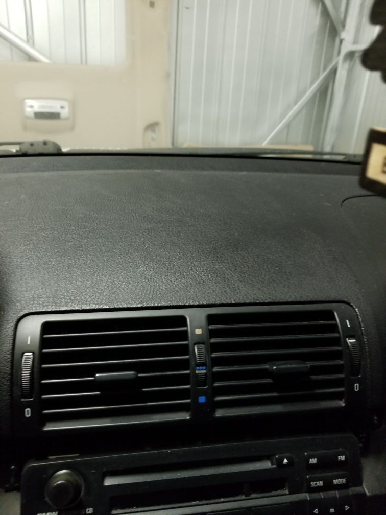 2004 BMW 330i E46 AC Vents