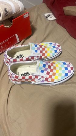 Women’s Rainbow Vans